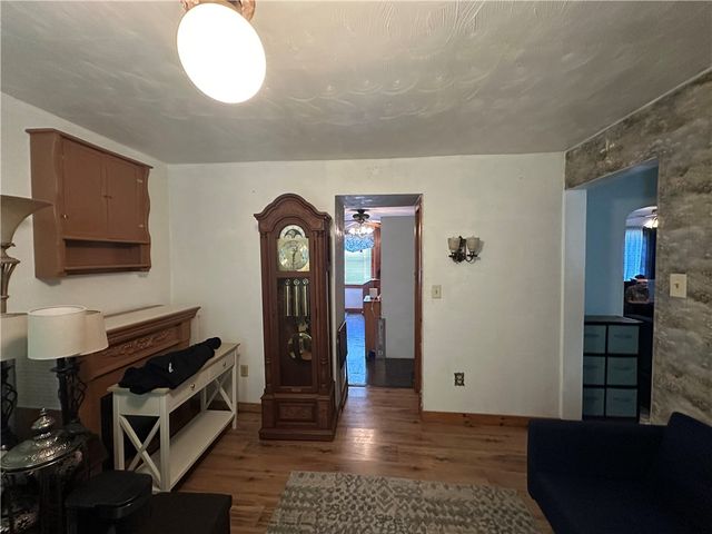 724 Long Run Road, Mckeesport, PA 15132