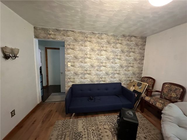 724 Long Run Road, Mckeesport, PA 15132