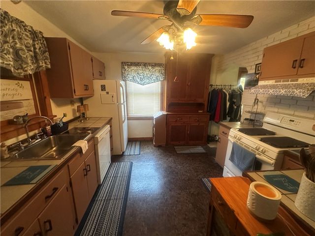 724 Long Run Road, Mckeesport, PA 15132
