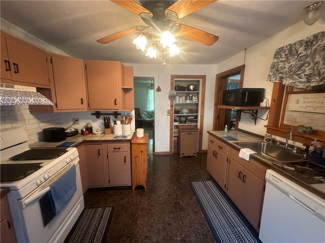 724 Long Run Road, Mckeesport, PA 15132
