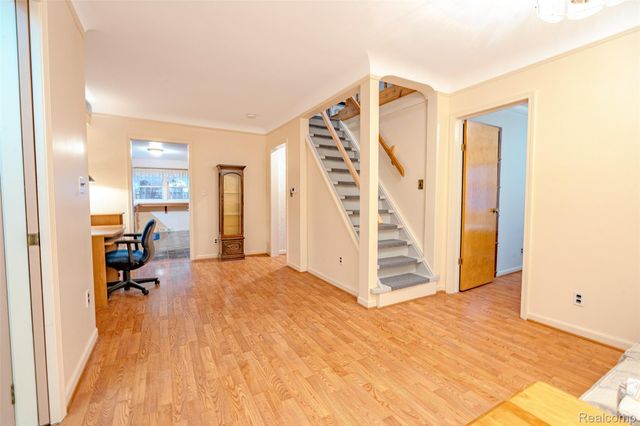 29157 Sheeks Boulevard S, Flat Rock, MI 48134