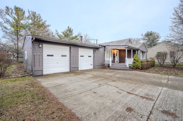 29157 Sheeks Boulevard S, Flat Rock, MI 48134