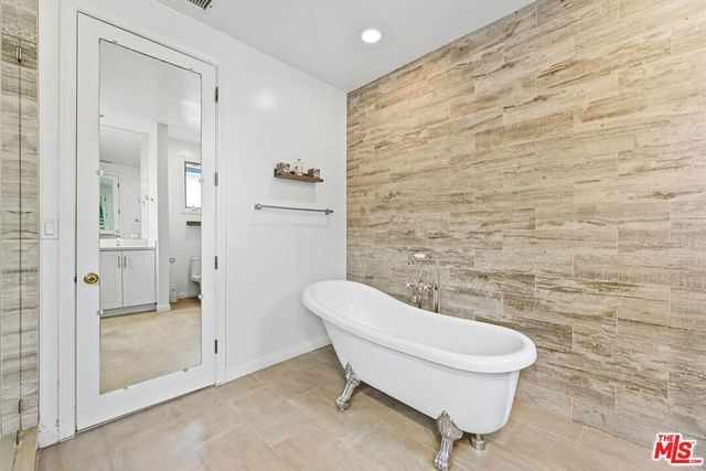 16015 Northfield Street, Pacific Palisades, CA 90272