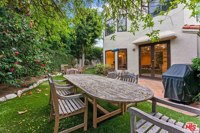 16015 Northfield Street, Pacific Palisades, CA 90272