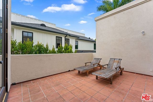16015 Northfield Street, Pacific Palisades, CA 90272