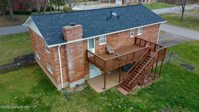 2700 Stephan Rd, Louisville, KY 40214