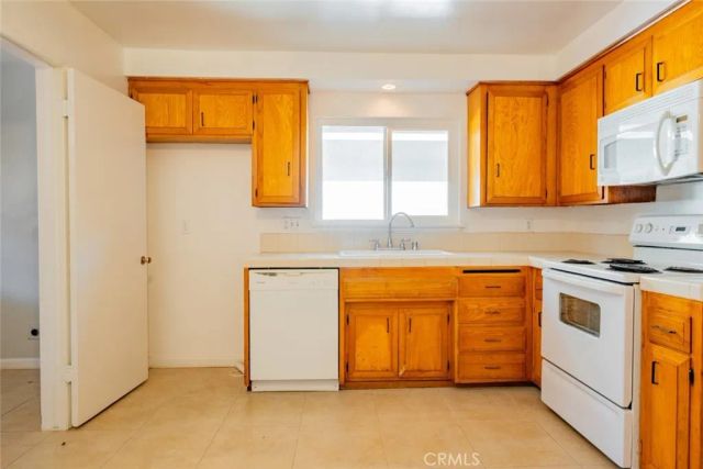1925 Royalty and Bobolink Drive, Pomona, CA 91767