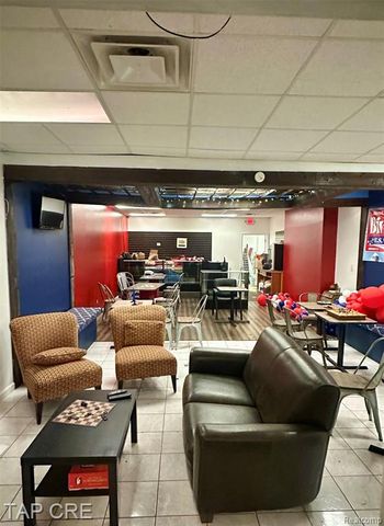 16417 E Warren Avenue, Detroit, MI 48224