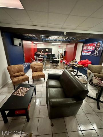 16417 E Warren Avenue, Detroit, MI 48224