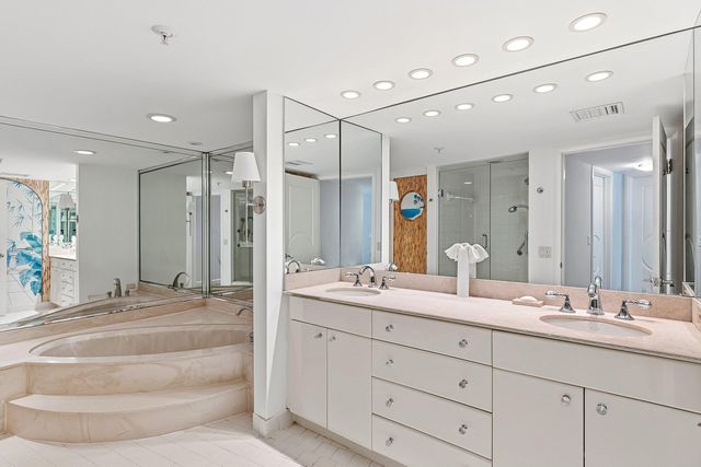 3400 S Ocean Boulevard 1gii, Palm Beach, FL 33480