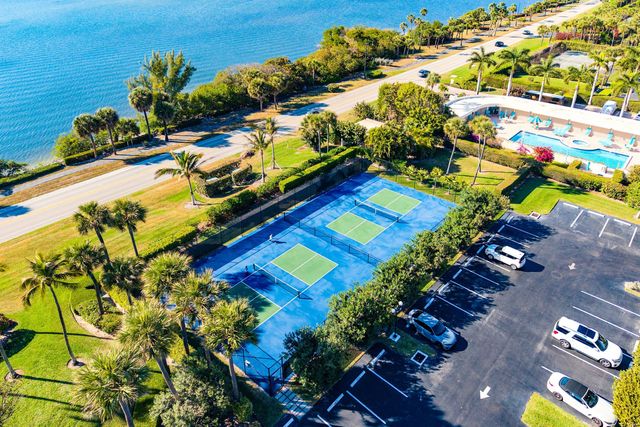 3400 S Ocean Boulevard 1gii, Palm Beach, FL 33480