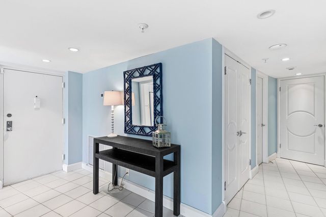 3400 S Ocean Boulevard 1gii, Palm Beach, FL 33480