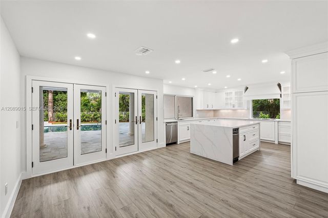 4499 Woodfield Boulevard, Boca Raton, FL 33434