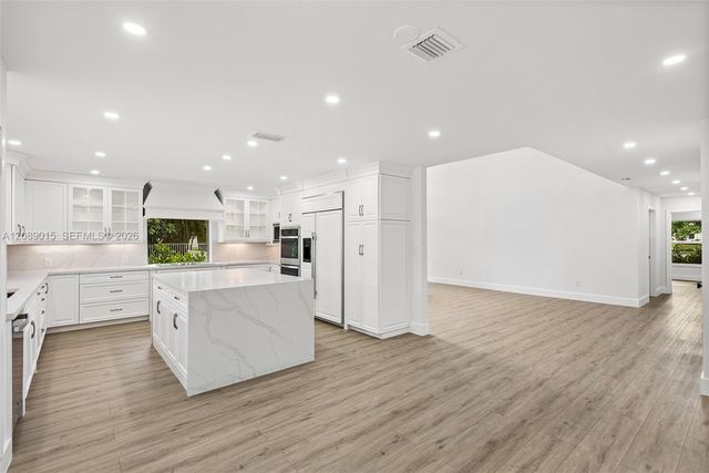 4499 Woodfield Boulevard, Boca Raton, FL 33434