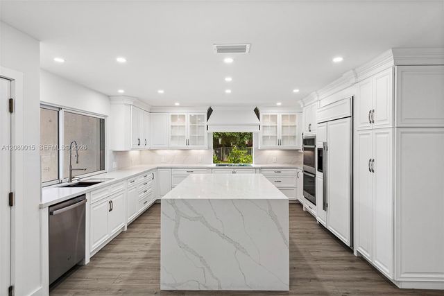 4499 Woodfield Boulevard, Boca Raton, FL 33434