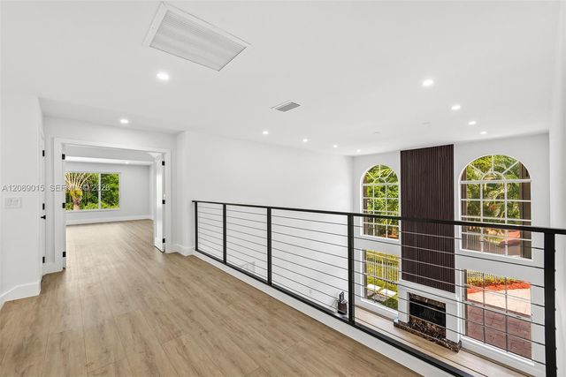 4499 Woodfield Boulevard, Boca Raton, FL 33434