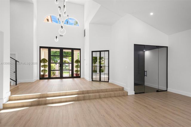 4499 Woodfield Boulevard, Boca Raton, FL 33434
