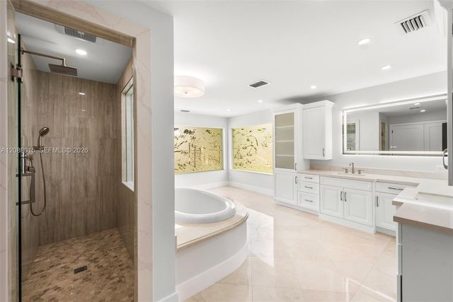 4499 Woodfield Boulevard, Boca Raton, FL 33434