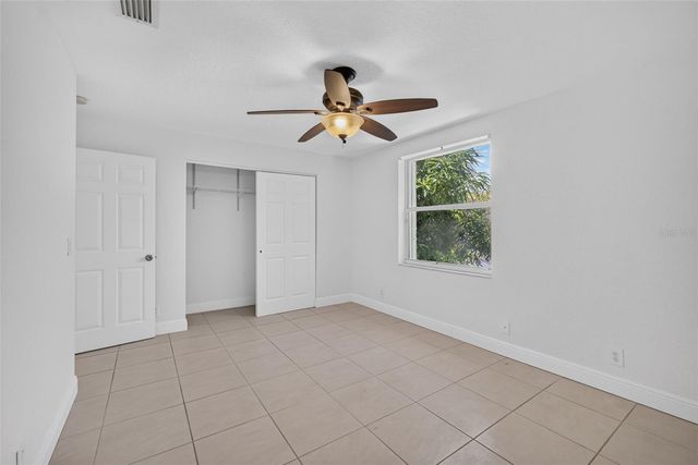 946 SUMMIT LAKE DRIVE, West Palm Beach, FL 33406