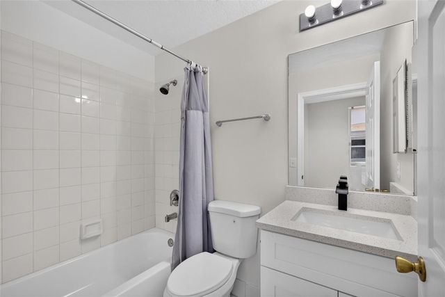 946 SUMMIT LAKE DRIVE, West Palm Beach, FL 33406