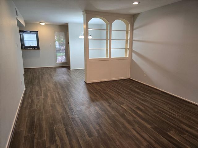 12968 Trail Hollow Drive 2968, Houston, TX 77079