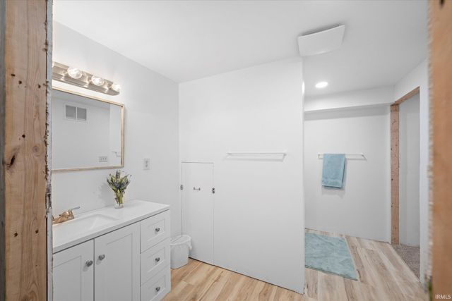 904 Elm Street, Auburn, IN 46706