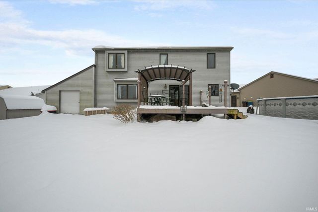 904 Elm Street, Auburn, IN 46706