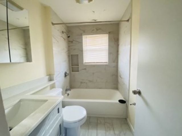 11 Selwyn Rd, Braintree, MA 02184