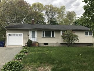 11 Selwyn Rd, Braintree, MA 02184