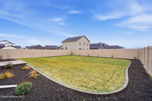 4825 W Homeward Bound, Coeur D'alene, ID 83815