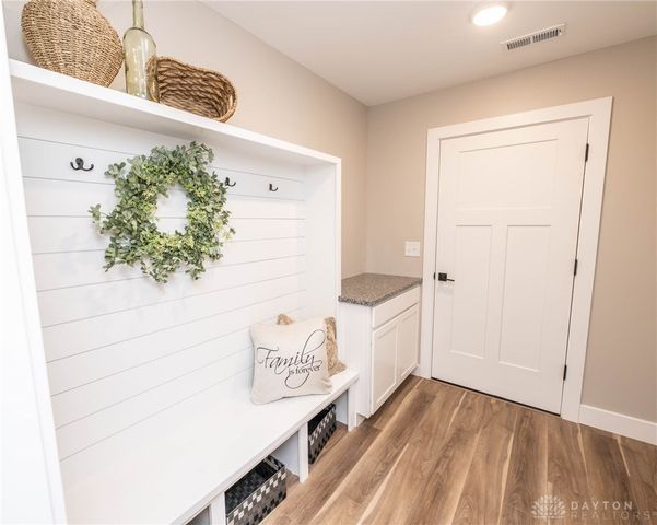 1164 Waterloo Street, Troy, OH 45373