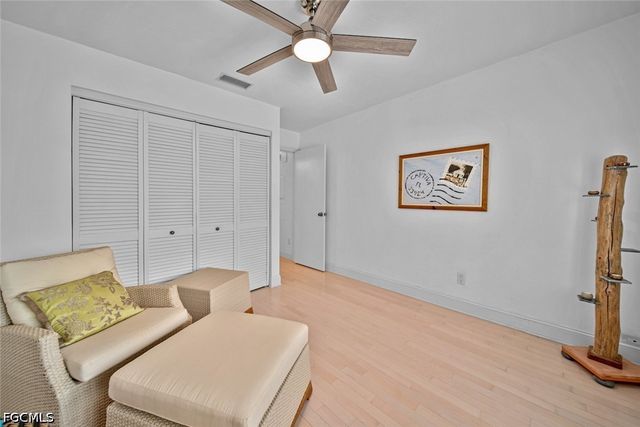 1446 Sandpiper CIR, Sanibel, FL 33957