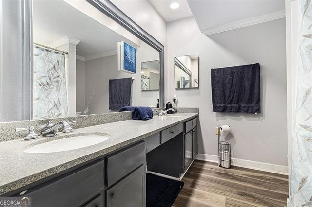 6851 Roswell Road M-5, Atlanta, GA 30328