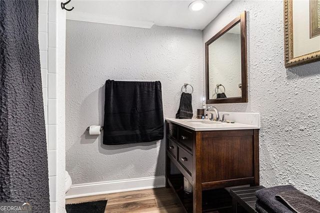 6851 Roswell Road M-5, Atlanta, GA 30328