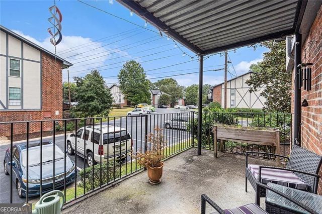 6851 Roswell Road M-5, Atlanta, GA 30328