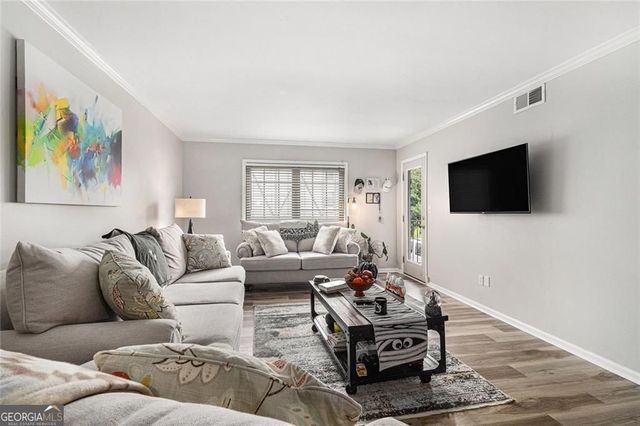 6851 Roswell Road M-5, Atlanta, GA 30328