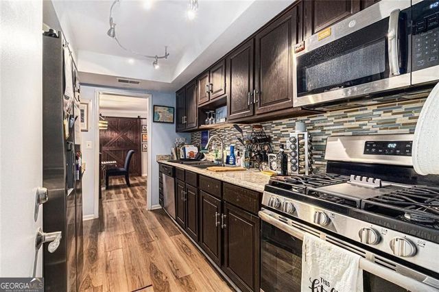 6851 Roswell Road M-5, Atlanta, GA 30328