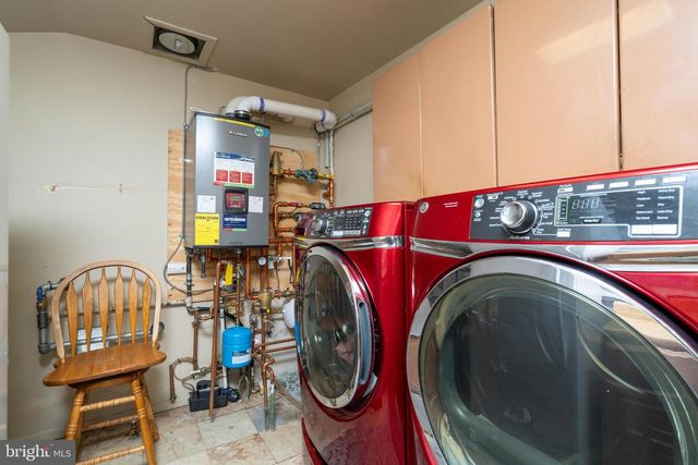 33 BELMONT LN, Willingboro, NJ 08046