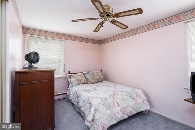 33 BELMONT LN, Willingboro, NJ 08046