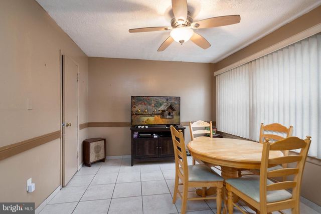 33 BELMONT LN, Willingboro, NJ 08046