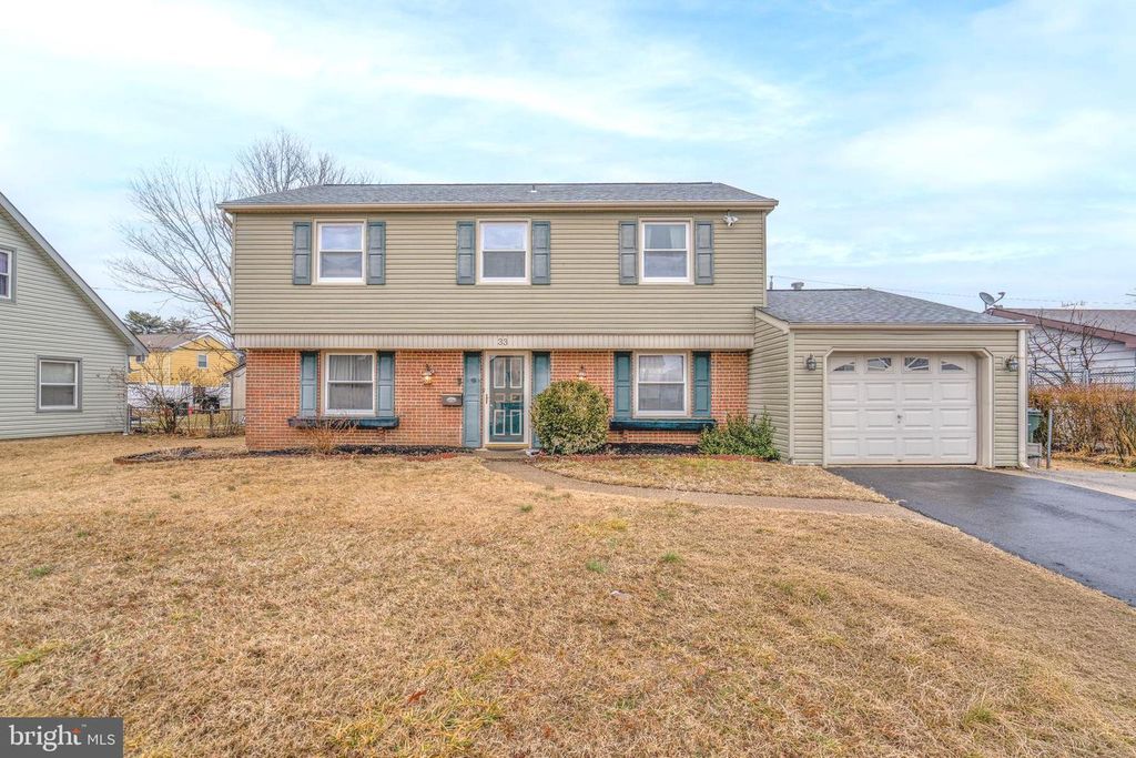 33 BELMONT LN, Willingboro, NJ 08046