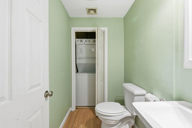 92 Bluestone Drive, Nashua, NH 03060