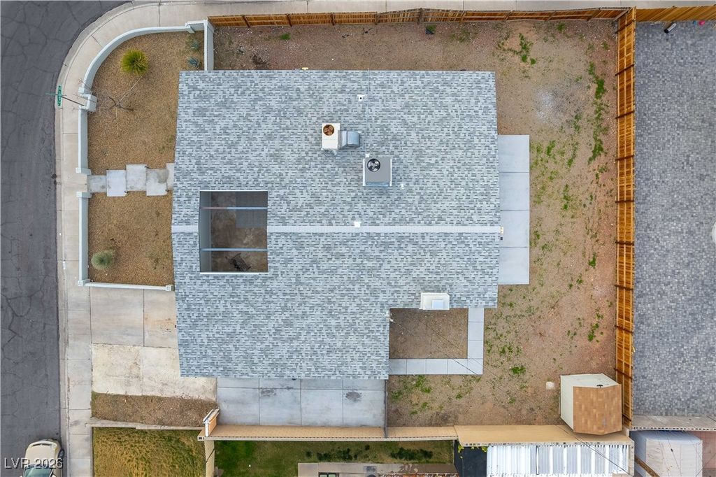 Image 18 of property listing at Address unavailable.