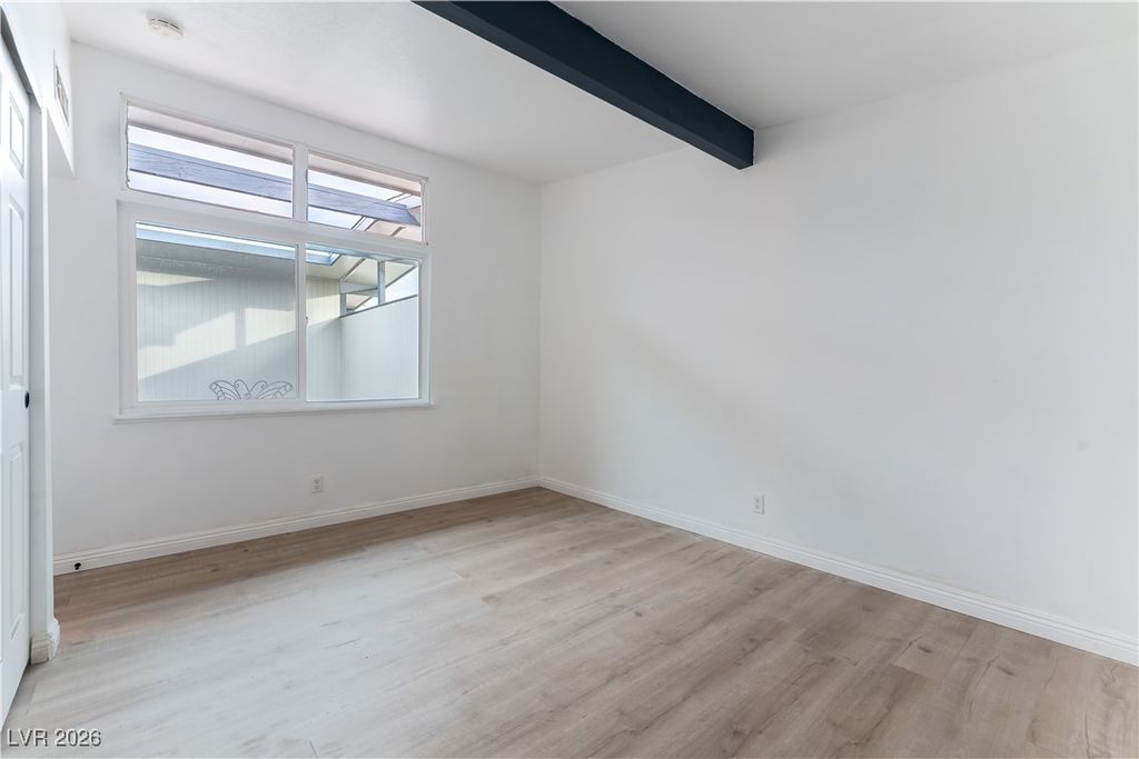 Image 9 of property listing at Address unavailable.