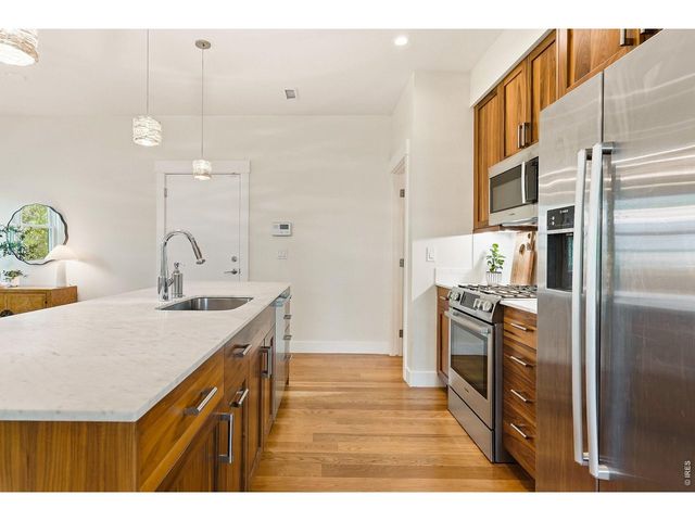 2056 Walnut St B, Boulder, CO 80302