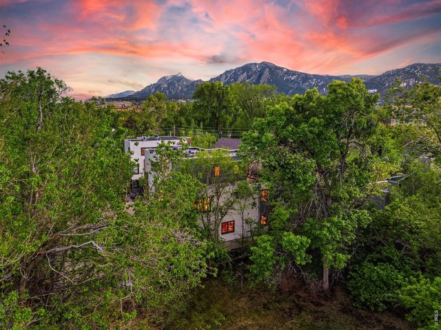 2056 Walnut St B, Boulder, CO 80302