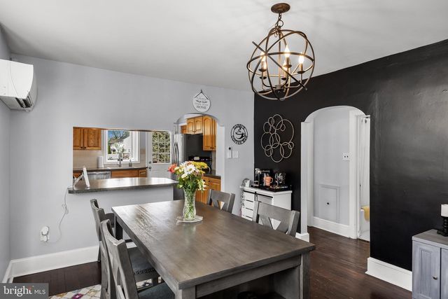 61 W GRADWELL AVE, Maple Shade, NJ 08052