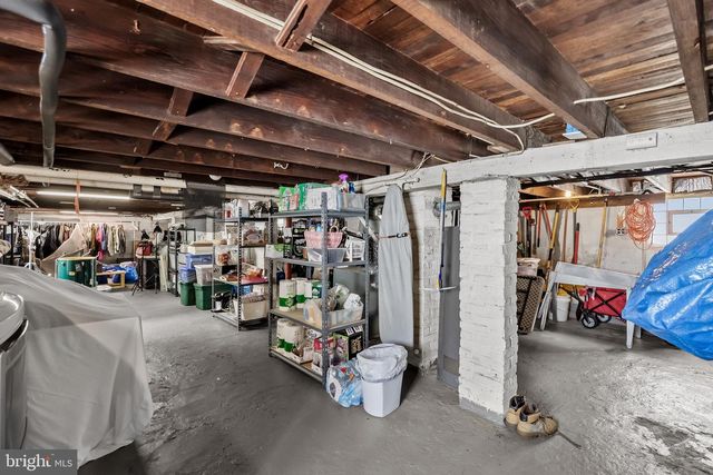 61 W GRADWELL AVE, Maple Shade, NJ 08052