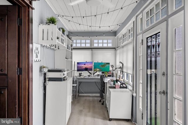 61 W GRADWELL AVE, Maple Shade, NJ 08052