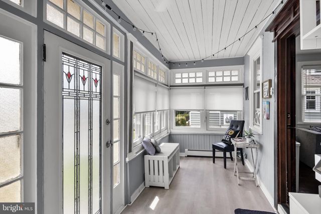 61 W GRADWELL AVE, Maple Shade, NJ 08052